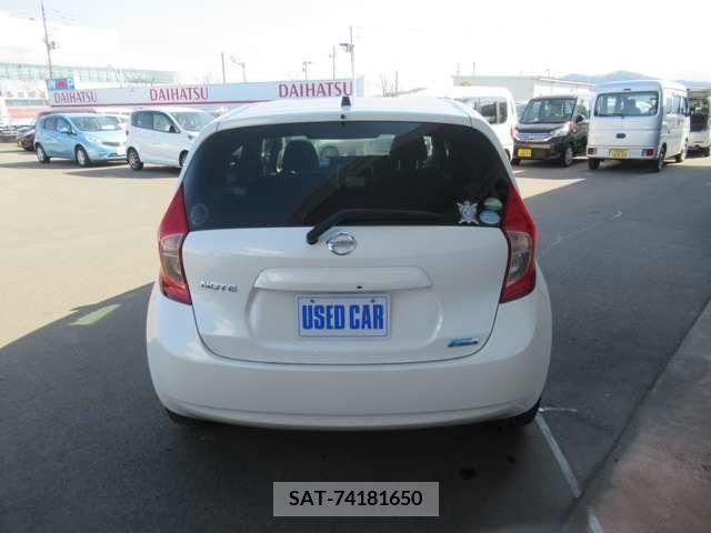 Nissan NOTE 2013-05 220527-10