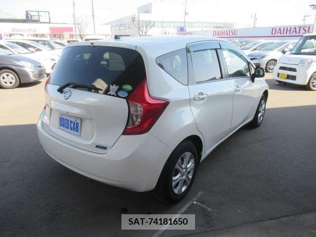 Nissan NOTE 2013-05 220527-11