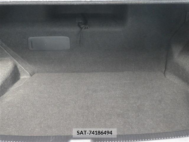 Toyota SAI 2014-09 215348-17