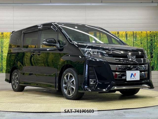 Toyota NOAH 2017-07 321545-17