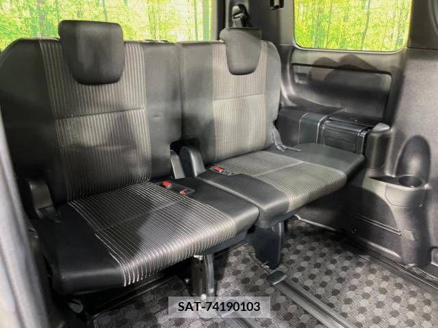 Toyota NOAH 2017-07 321545-10