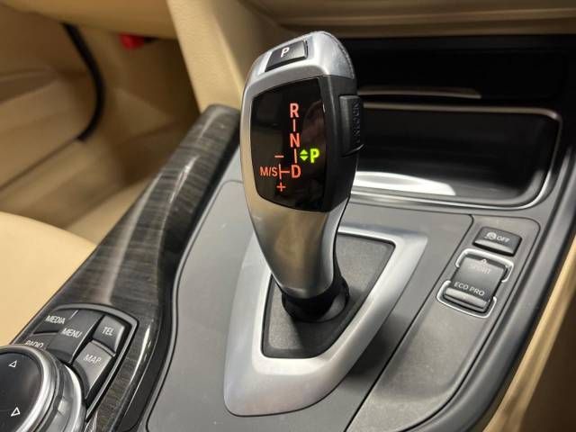 Bmw 3 SERIES 2014-12 185897-11