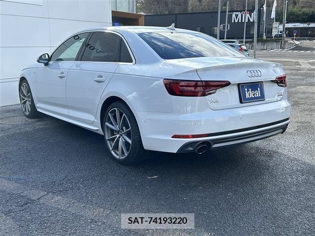 Audi A4 2018-11 260993-6