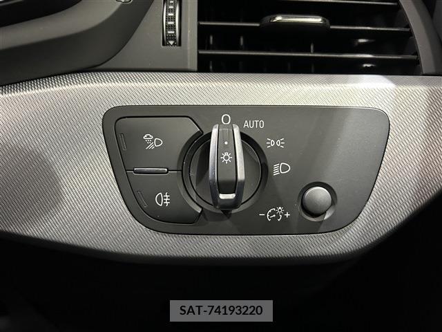 Audi A4 2018-11 260993-18