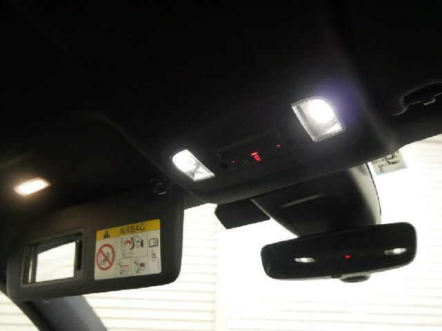 Audi TTS 2016-09 20775-20