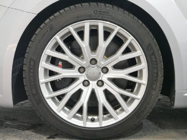 Audi TTS 2016-09 20775-9