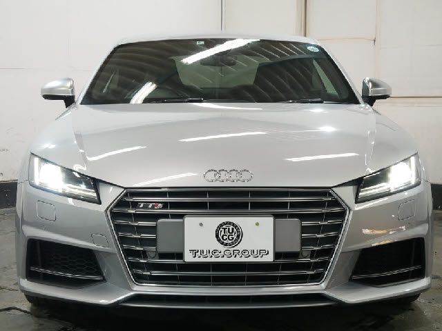 Audi TTS 2016-09 20775-3