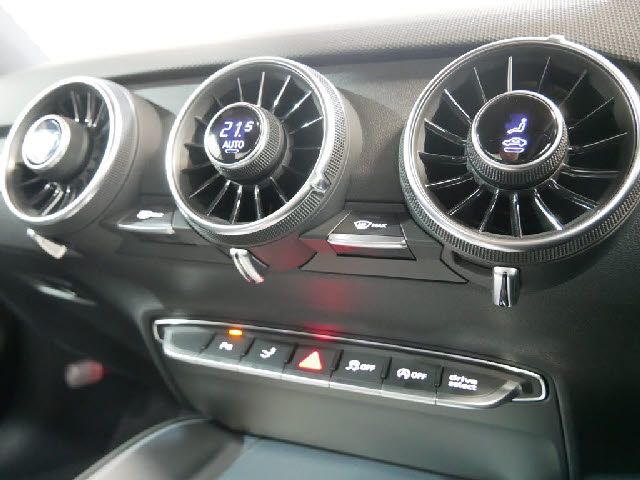 Audi TTS 2016-09 20775-15