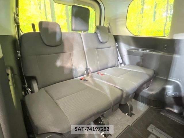 Nissan SERENA 2023-03 205384-10