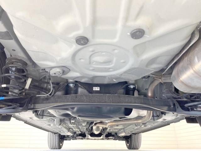 Toyota YARIS CROSS 2021-06 189247-19