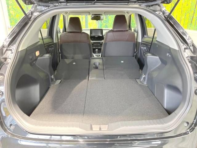 Toyota YARIS CROSS 2021-06 189247-10