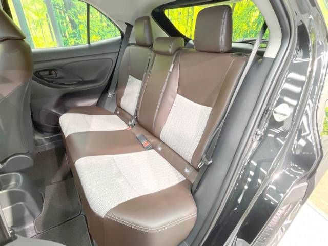 Toyota YARIS CROSS 2021-06 189247-9