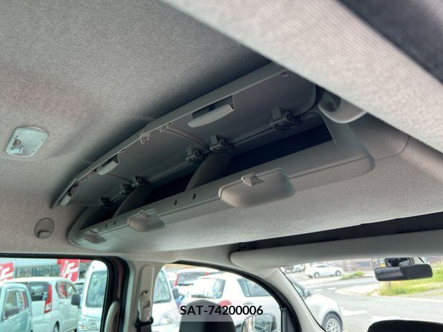 Renault KANGOO 2017-05 316988-14