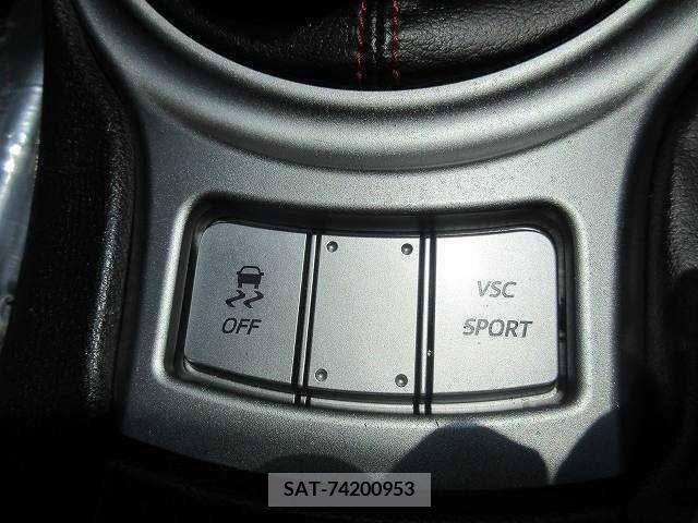 Toyota 86 2013-07 259978-8