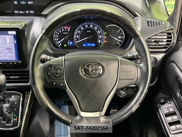 Toyota ESQUIRE 2016-11 216517-11