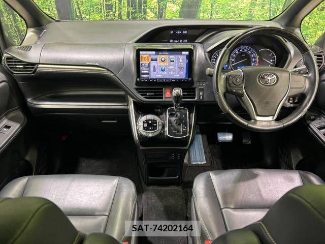 Toyota ESQUIRE 2016-11 216517-1