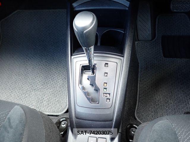 Toyota COROLLA AXIO 2018-01 211049-22