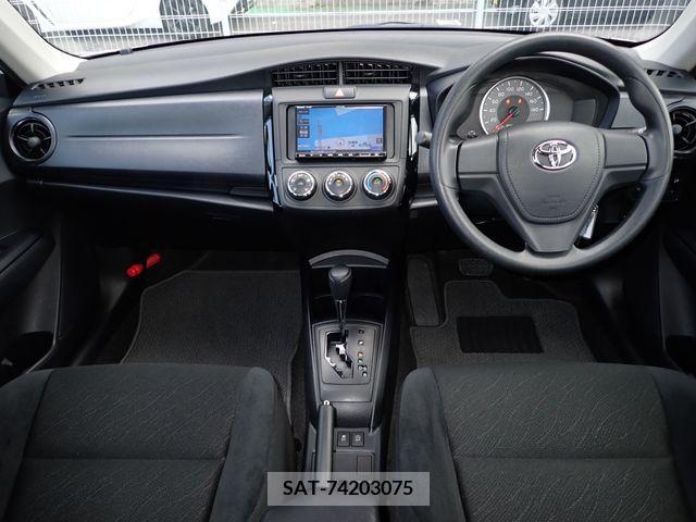 Toyota COROLLA AXIO 2018-01 211049-1
