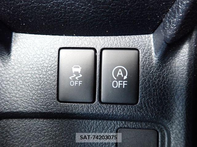 Toyota COROLLA AXIO 2018-01 211049-11
