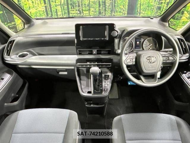 Toyota NOAH 2023-04 375865-1