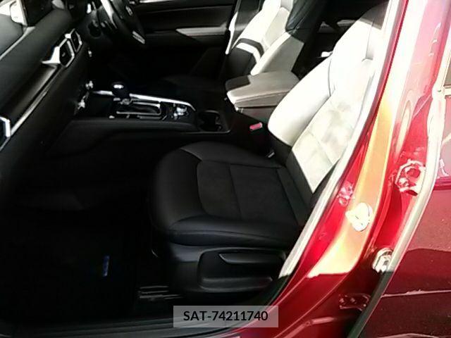 Mazda CX-5 2022-09 358585-24