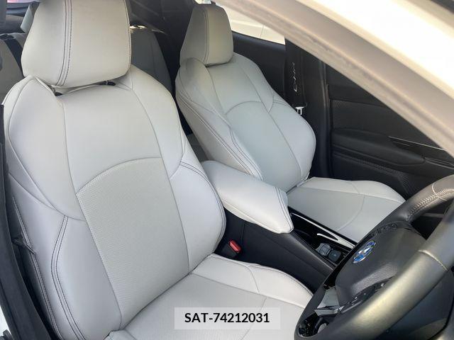Toyota C-HR 2020-11 294897-5