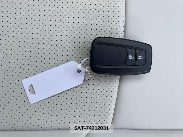 Toyota C-HR 2020-11 294897-9