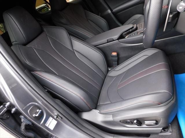 Lexus UX 2020-06 23052-13
