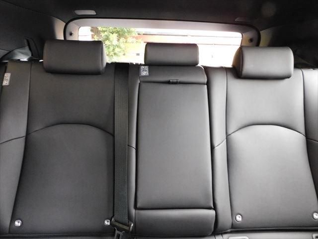 Lexus UX 2020-06 23052-16
