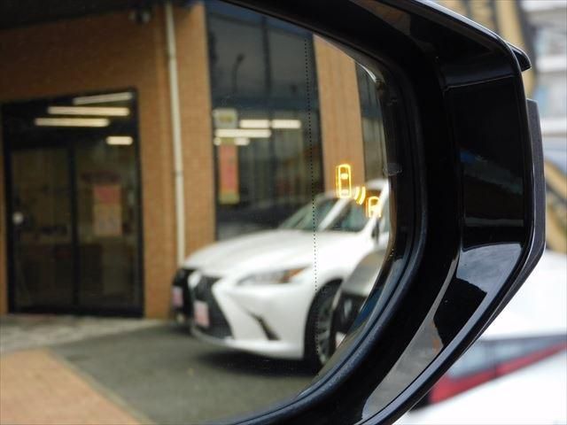 Lexus UX 2020-06 23052-6