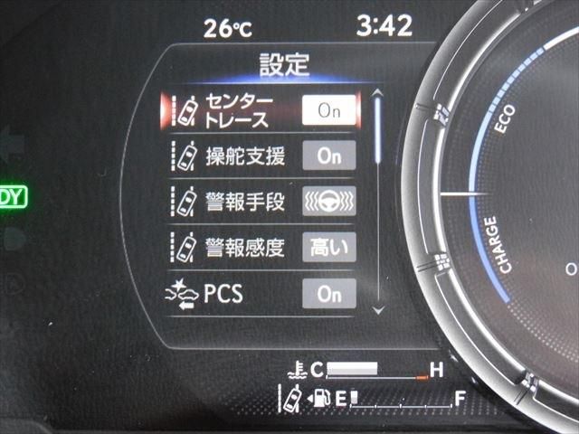 Lexus UX 2020-06 23052-29