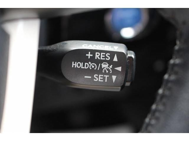 Toyota PRIUS PHV 2017-03 6903-6