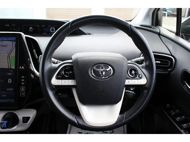 Toyota PRIUS PHV 2017-03 6903-16