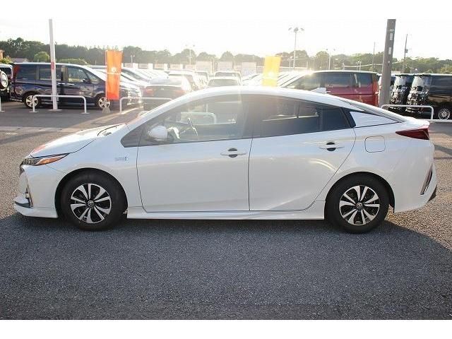 Toyota PRIUS PHV 2017-03 6903-8