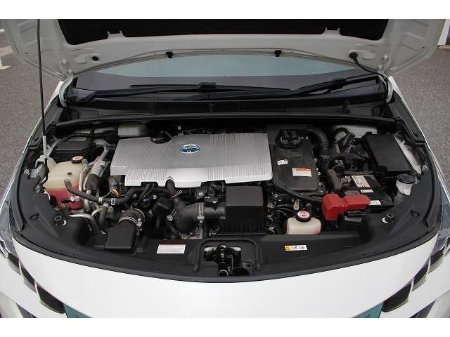Toyota PRIUS PHV 2017-03 6903-18