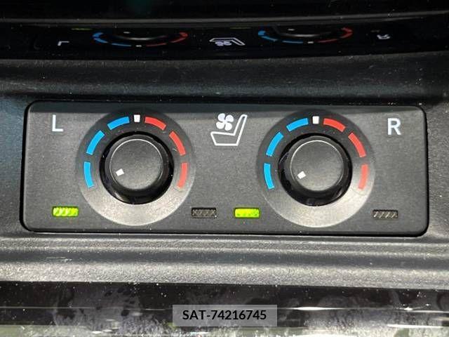Toyota ALPHARD 2022-09 299571-7