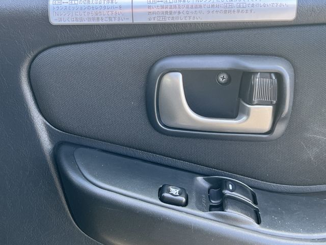 Nissan KIX 2011-01 14529-13