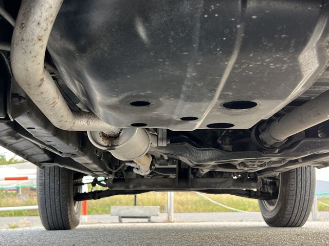 Nissan KIX 2011-01 14529-25