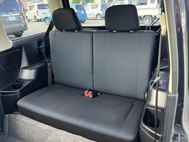 Nissan KIX 2011-01 14529-10