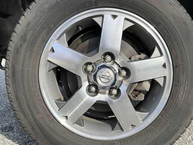 Nissan KIX 2011-01 14529-20