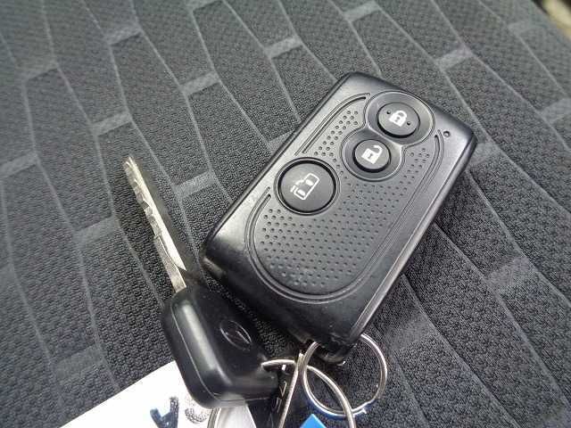 Daihatsu WAKE 2015-11 8100-17