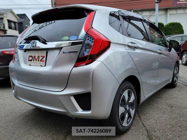 Honda FIT HYBRID 2017-03 304084-5
