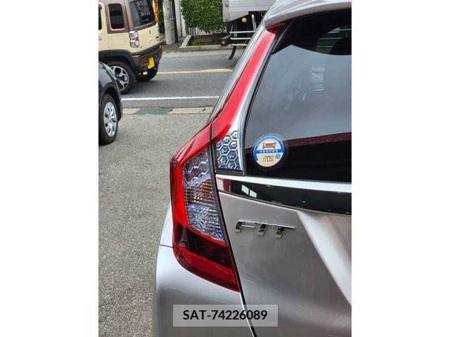 Honda FIT HYBRID 2017-03 304084-17