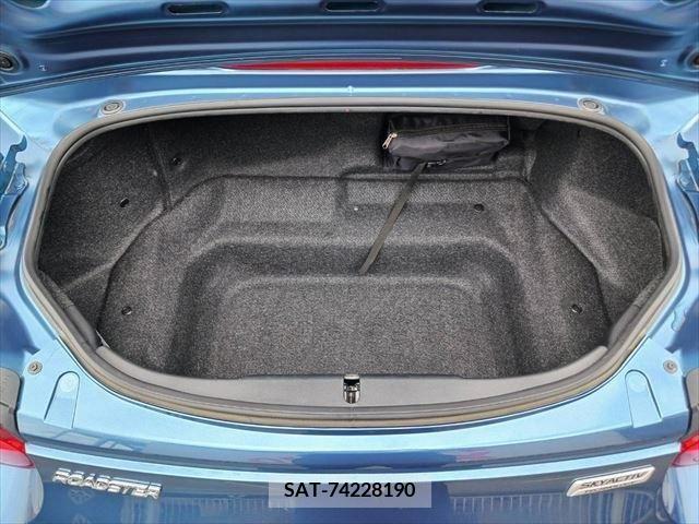 Mazda ROADSTER 2018-08 331111-8