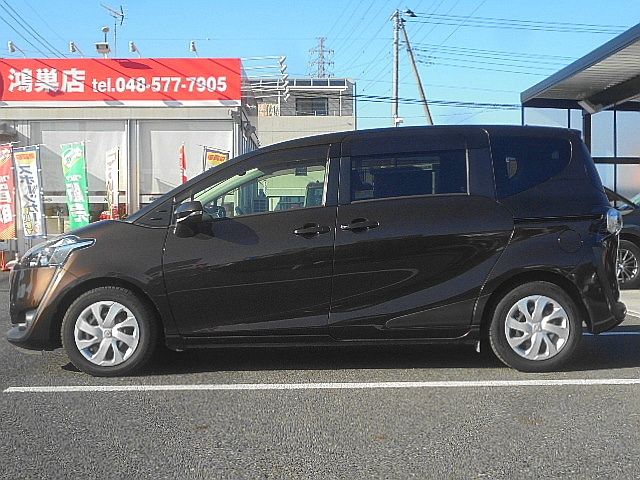 Toyota SIENTA 2016-12 184430-11