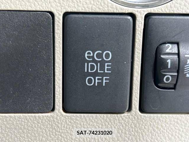 Daihatsu TANTO 2014-11 310083-5