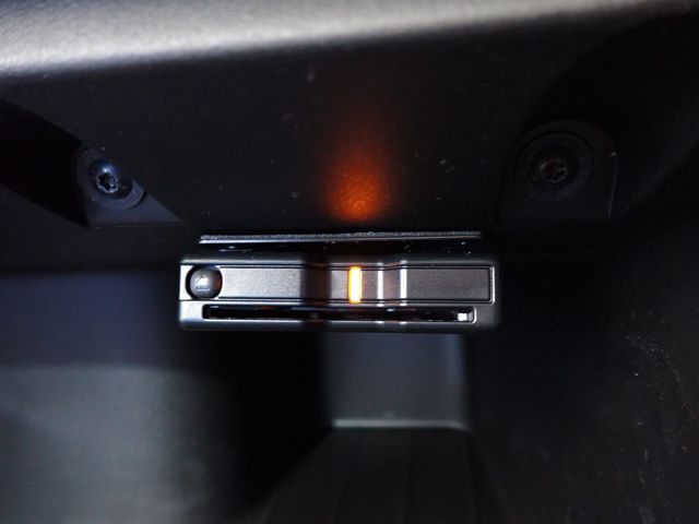 Renault TWINGO 2022-10 11701-23