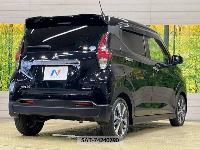 Mitsubishi EK X 2020-02 396427-17