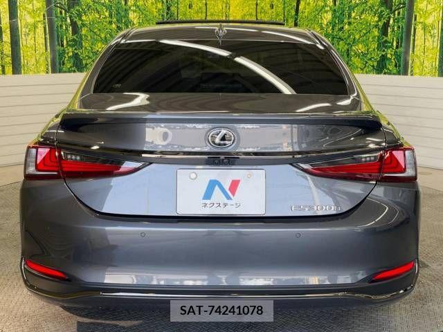 Lexus ES 2022-08 275285-15
