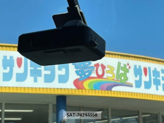 Daihatsu THOR 2018-10 329441-23